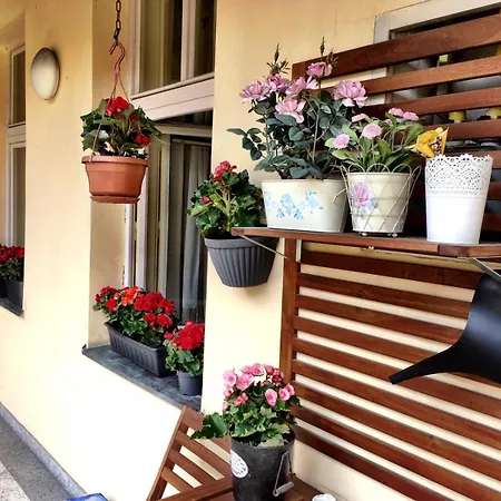 شقة Charming Old Town Retreat براغ