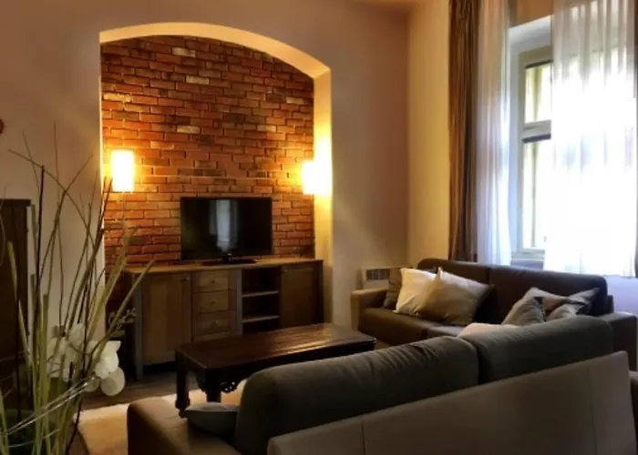 Charming Old Town Retreat
